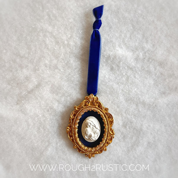 Gold Framed Intaglio Ornaments