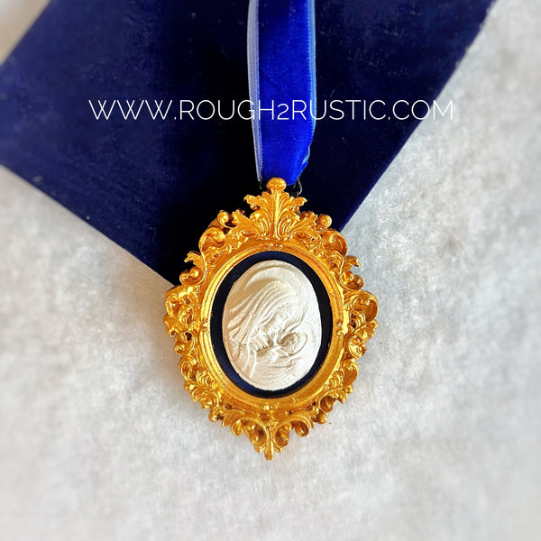 Gold Framed Intaglio Ornaments