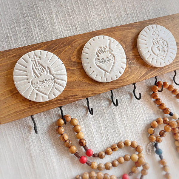 Three Holy Family Hearts Intaglio Rosary Hanger