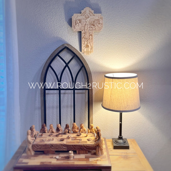 Brightly Hude Calix Crucifix