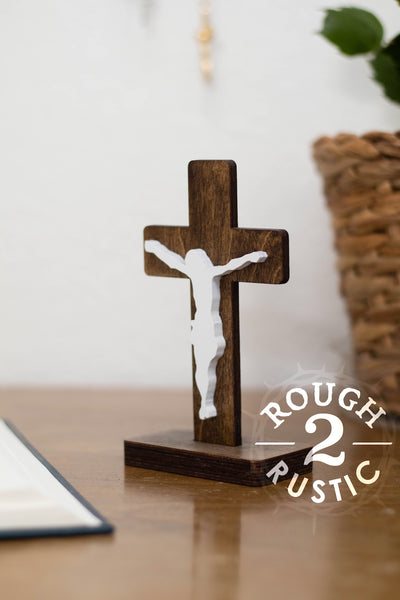 5.5 Inch Standing Traditional Style Crucifix