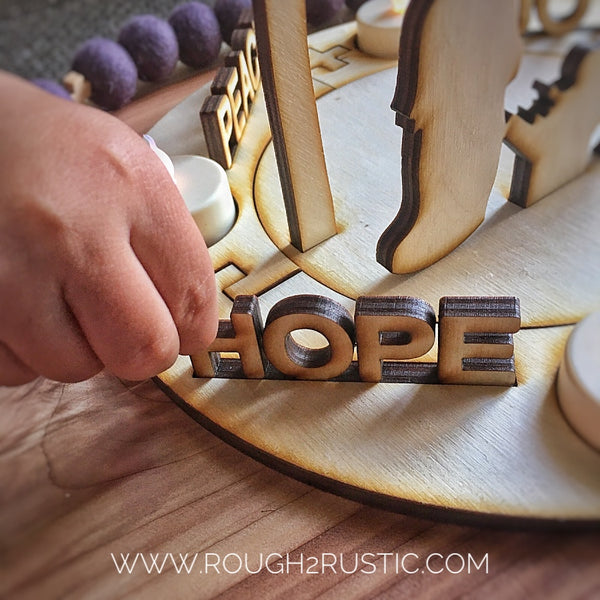 Adjustable Wood Advent Wreath (11 pieces)