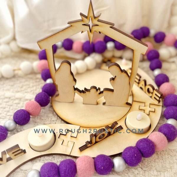 Adjustable Wood Advent Wreath (11 pieces)