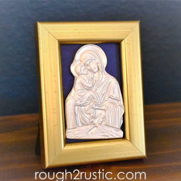 Gold Framed Our Lady of Consolation Intaglio
