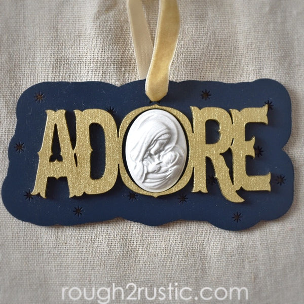 ADORE Intaglio Ornament