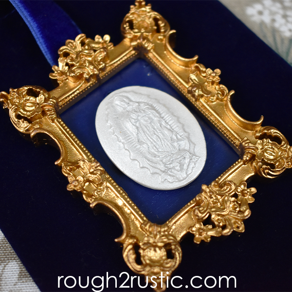 Gold and Blue Framed Intaglio Ornaments