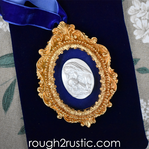 Gold and Blue Framed Intaglio Ornaments