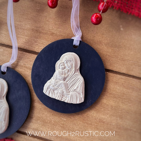 Mary and Jesus Intaglio Ornament Set
