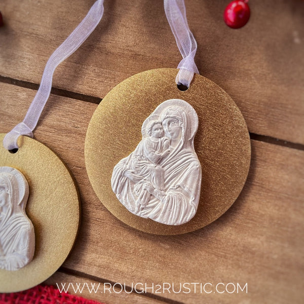 Mary and Jesus Intaglio Ornament Set