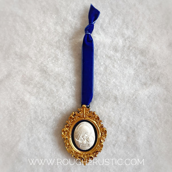 Gold Framed Intaglio Ornaments