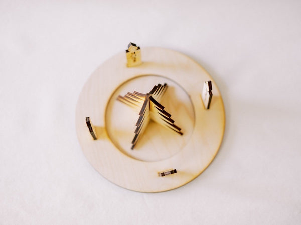 10 Piece Wood Advent/Nativity Wreath