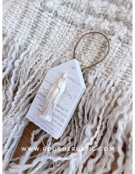 Mini Mary Shrine Ornament
