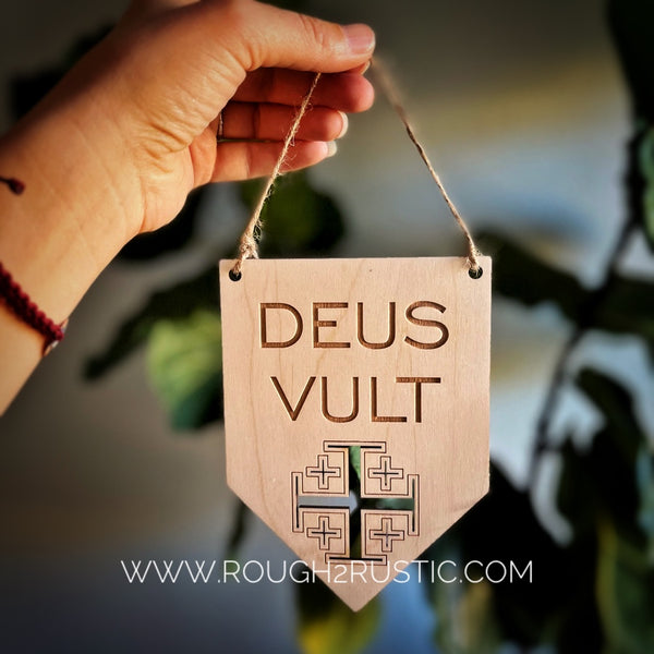 Mini Deus Vult Wood Banner with Jerusalem Cross